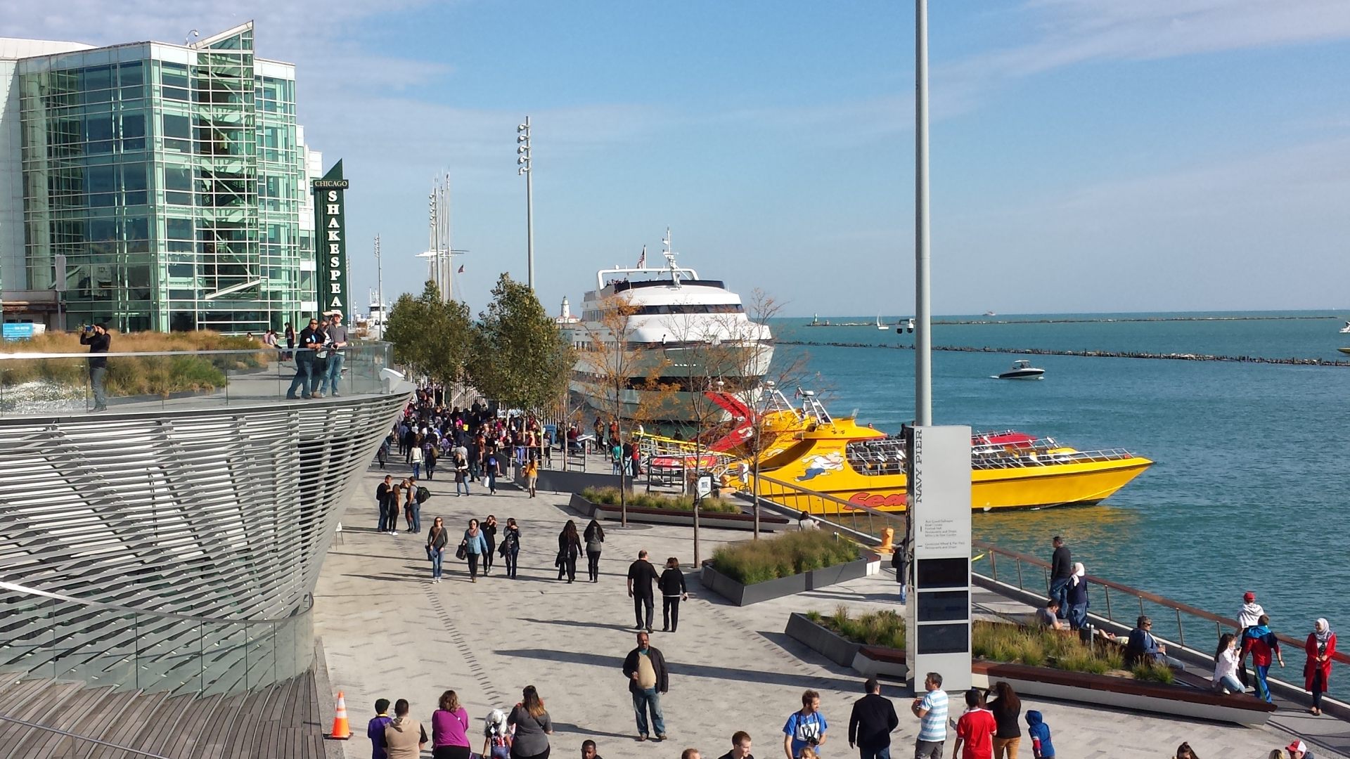 Official Guide to Navy Pier, Events, Tours, Attractions in Chicago